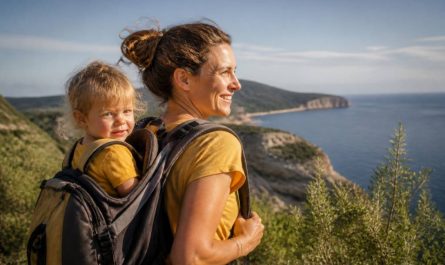 Parent solo en vacances : astuces pour profiter pleinement du voyage